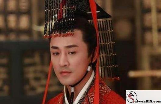 擦边短剧一往情深 儿媳公公不赞同的情缘 儿媳和周总老婆 被公公爆相互爱抚和两个可以怀孕的人